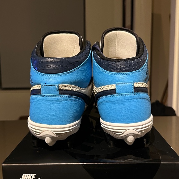 Jordan 1 High Custom Footbal Cleats - Picture 2 of 6